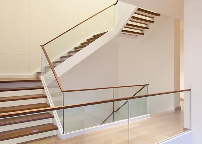 glass-wood-railing-system