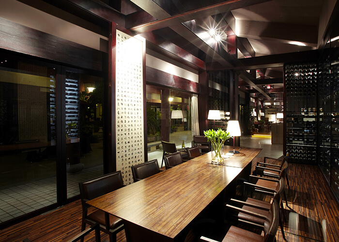 wine-room-specialty-doors