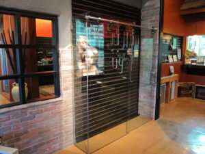 Laguna Door system 011